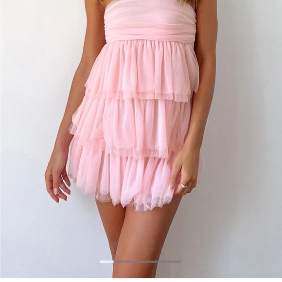 NWT Strapless Pink Ruffle Dress - Picture 1 of 7